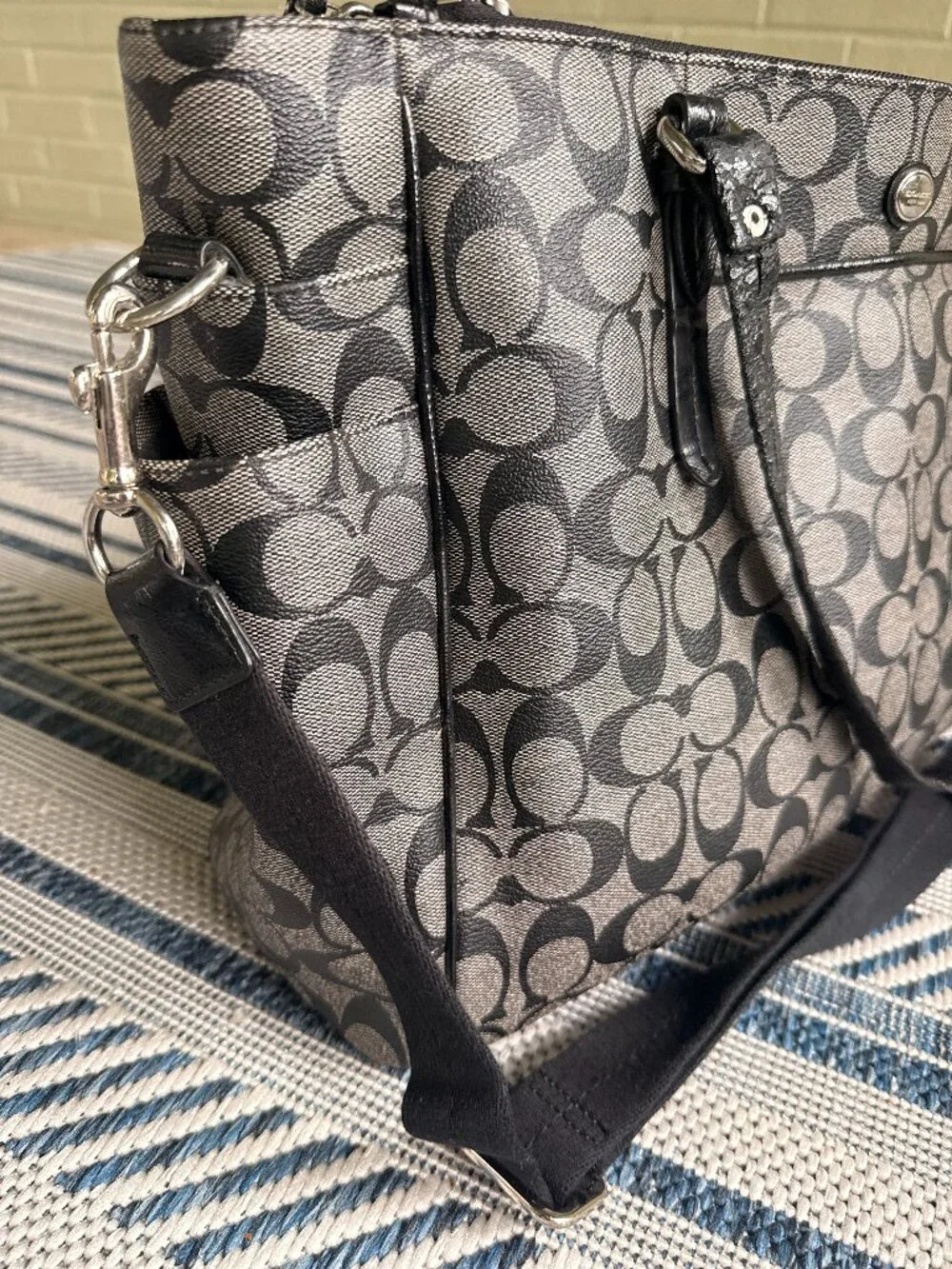 Coach Signature Diaper Tote Bag Black Gray Jacquard Canvas Baby Bag F25741